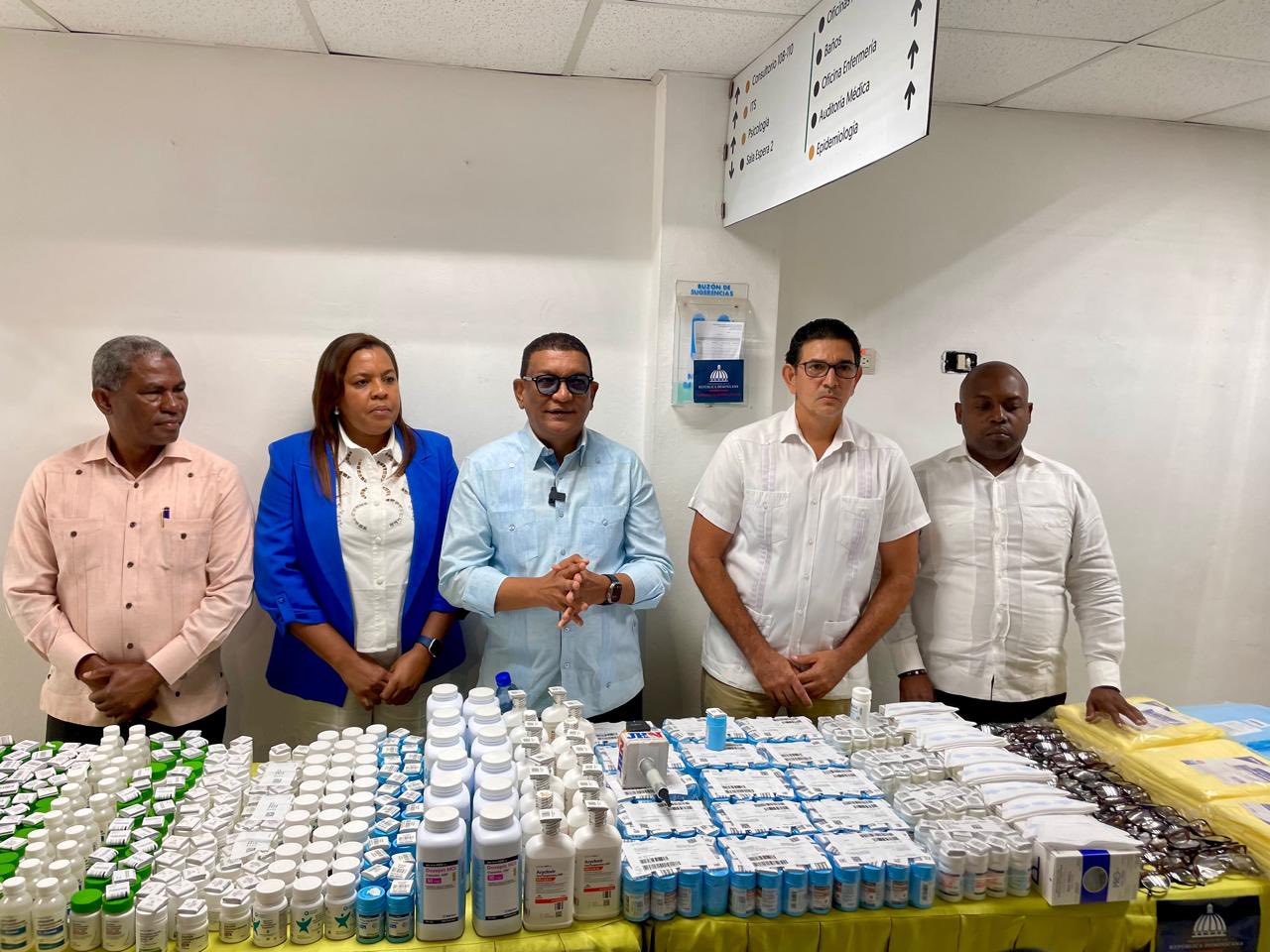 Lee más sobre el artículo Hospital Municipal Barsequillo recibe donación de medicamentos e insumos médicos del Gabinete de Políticas Sociales