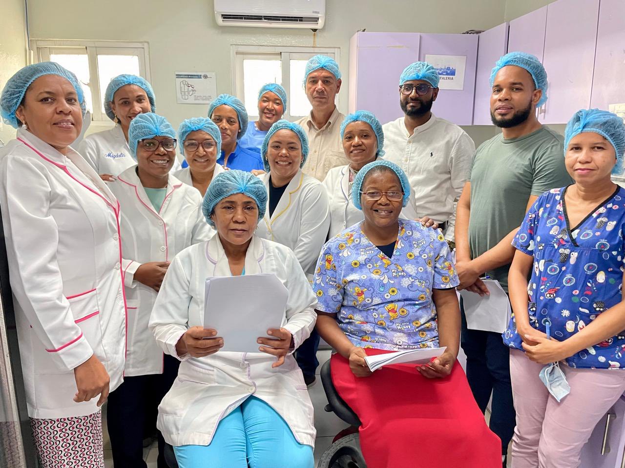 Lee más sobre el artículo El Laboratorio del Hospital Municipal Barsequillo incorpora moderno analizador clínico y capacita a su personal